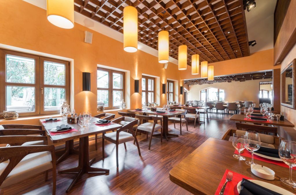 Best Restaurant Interior Design Ideas to Make a Luxury Restaurant in Dubai